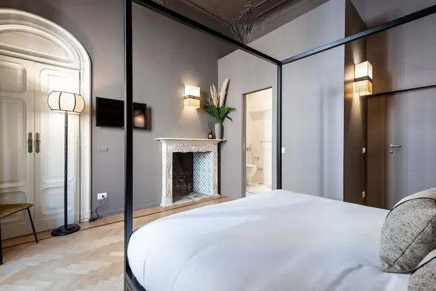 Deluxe Tek Büyük Yataklı Oda