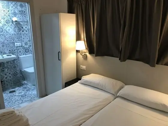 Basic İki Ayrı Yataklı Oda (Interior)