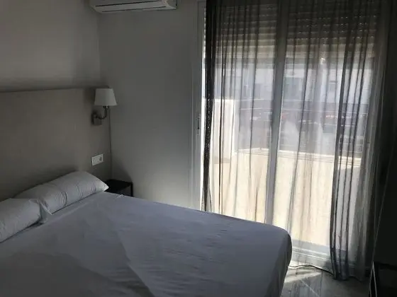 Tek Büyük Yataklı Oda, Teras, Şehir Manzaralı