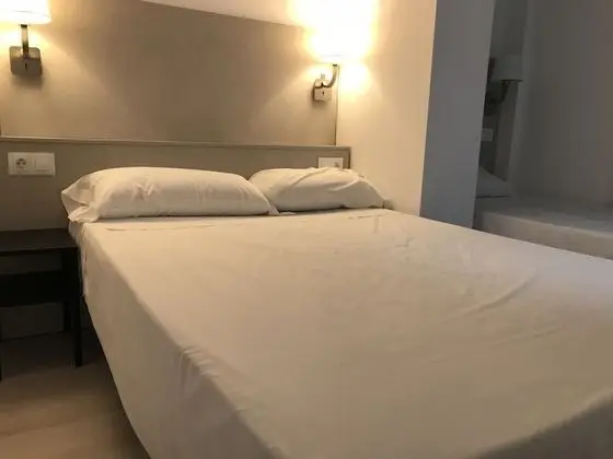 Tek Büyük Yataklı Oda, Teras, Şehir Manzaralı