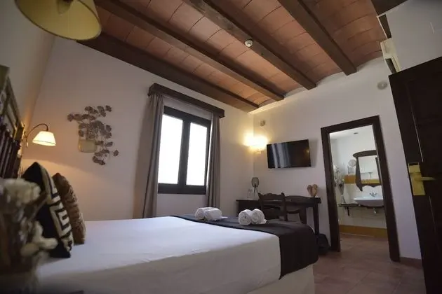 Standard Tek Büyük veya İki Ayrı Yataklı Oda, Özel Banyo