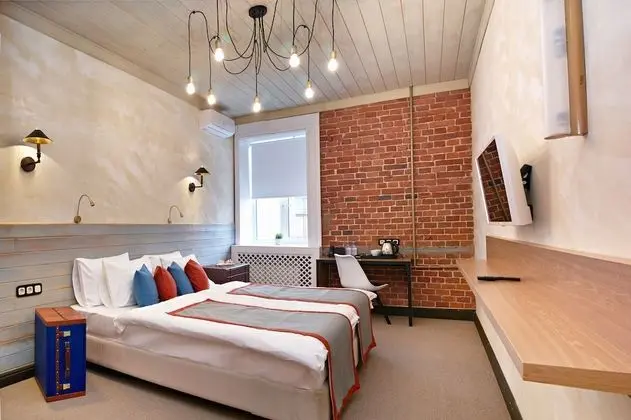 Comfort Tek Büyük veya İki Ayrı Yataklı Oda