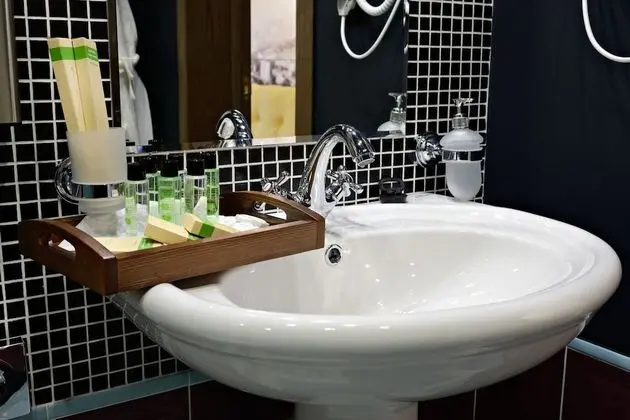 Comfort Tek Büyük veya İki Ayrı Yataklı Oda