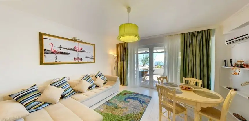 Deluxe Stüdyo Süit, 1 Yatak Odası, Plaj Manzaralı, Denize Sıfır