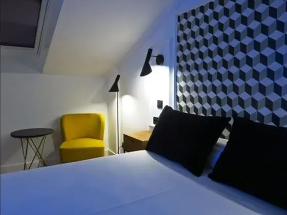 Superior Tek Büyük Yataklı Oda