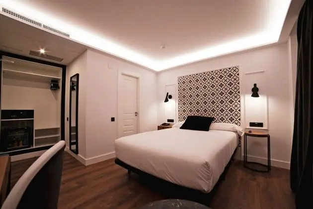 Superior Tek Büyük Yataklı Oda, Şehir Manzaralı