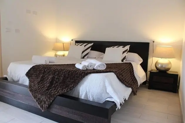 Tek Büyük Yataklı Oda