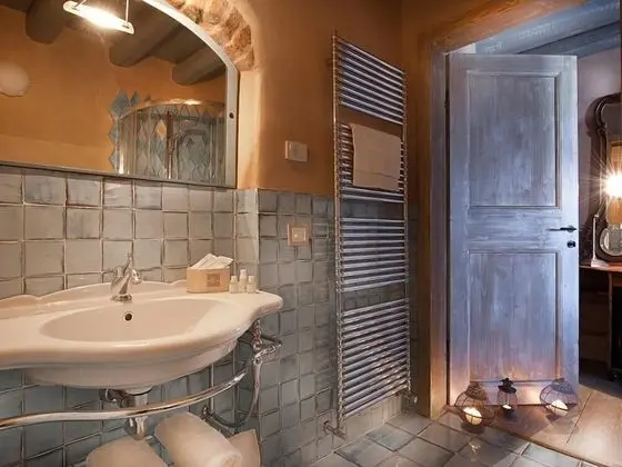 Economy Tek Büyük Yataklı Oda