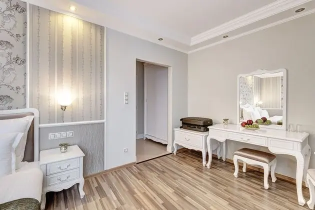 Superior Tek Büyük Yataklı Oda