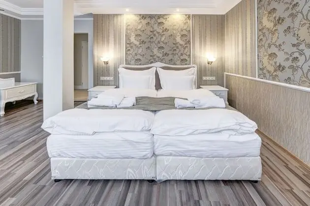 Superior Tek Büyük Yataklı Oda