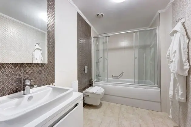 Superior Tek Büyük Yataklı Oda