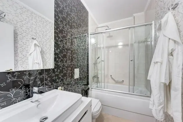 Superior Tek Büyük Yataklı Oda