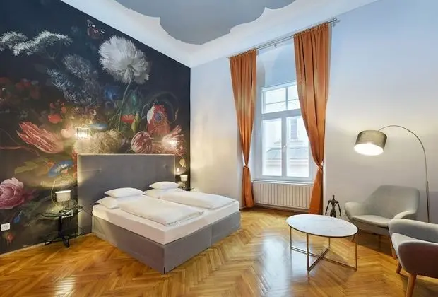 Comfort Tek Büyük Yataklı Oda