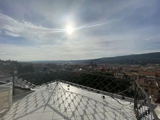 Senior Tek Büyük Yataklı Oda