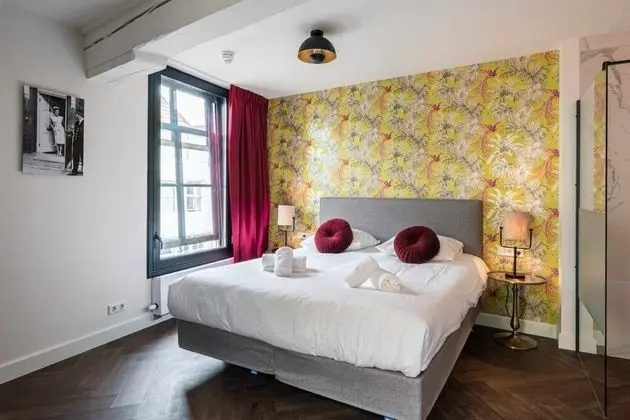 Comfort Tek Büyük Yataklı Oda