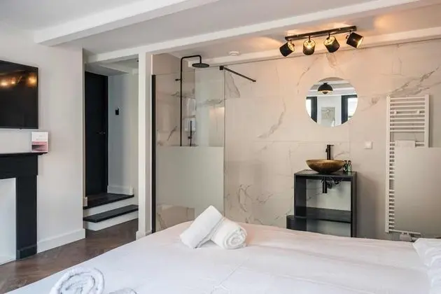 Comfort Tek Büyük Yataklı Oda