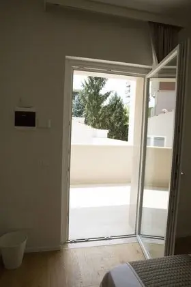 Deluxe Tek Büyük Yataklı Oda, Teras