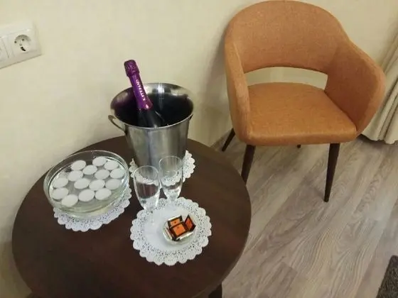 Exclusive Tek Büyük Yataklı Oda