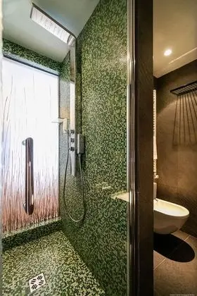 Business Oda, 1 Büyük (Queen) Boy Yatak, Şehir Manzaralı