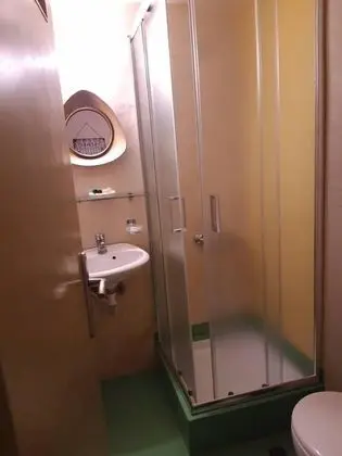 Standard Dört Kişilik Oda, Deniz Manzaralı