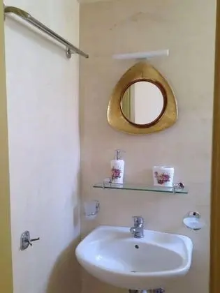 Standard Üç Kişilik Oda