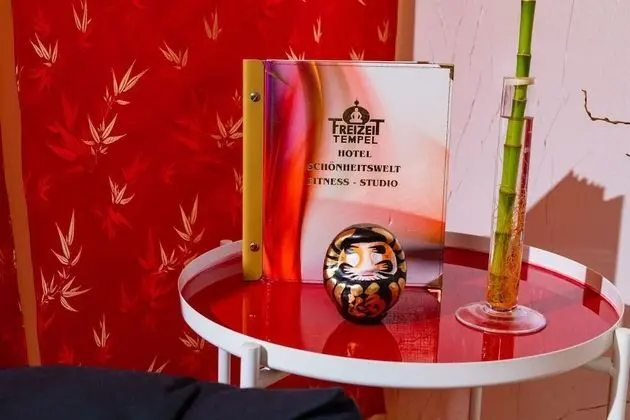 Design Tek Büyük Yataklı Oda, 1 En Büyük (King) Boy Yatak