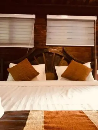 Deluxe Tek Büyük Yataklı Oda, Balkon