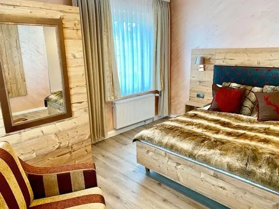 Comfort Tek Büyük Yataklı Oda
