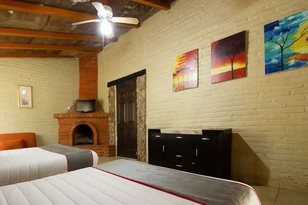 Standard Dört Kişilik Oda, 2 Çift Kişilik Yatak