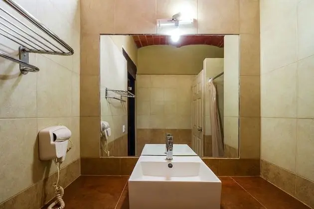 Standard Dört Kişilik Oda, 2 Çift Kişilik Yatak