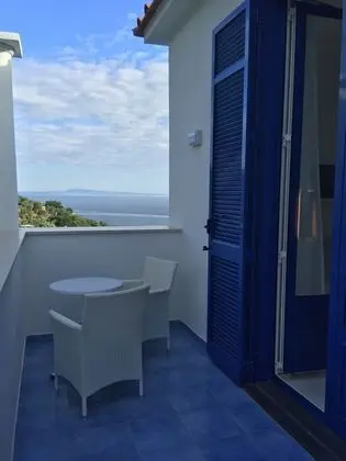 Deluxe Tek Büyük Yataklı Oda, 1 Çift Kişilik Yatak, Deniz Manzaralı