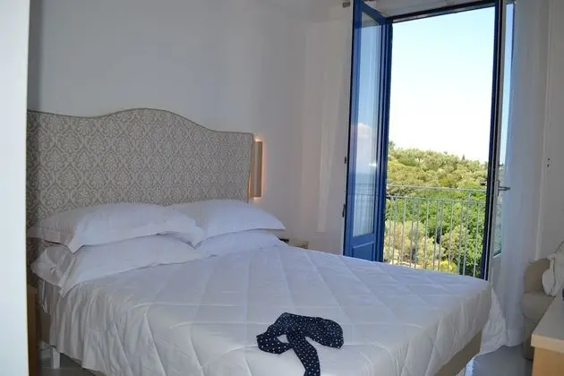 Superior Tek Büyük Yataklı Oda, 1 Çift Kişilik Yatak, Deniz Manzaralı