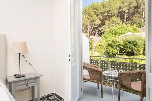 Tek Büyük Yataklı Oda, Balkon