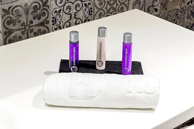 Tek Büyük veya İki Ayrı Yataklı Oda, Teras