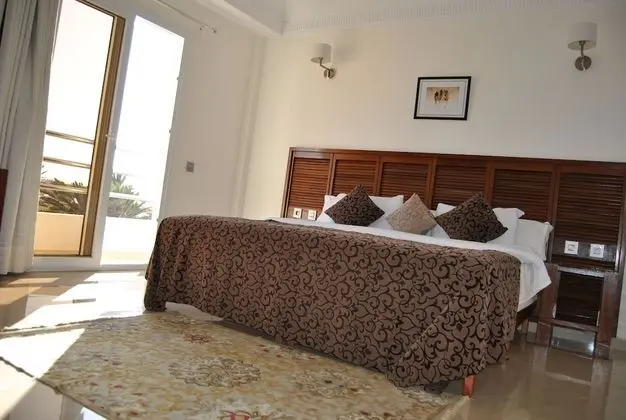Honeymoon Süit, Sigara İçilmez