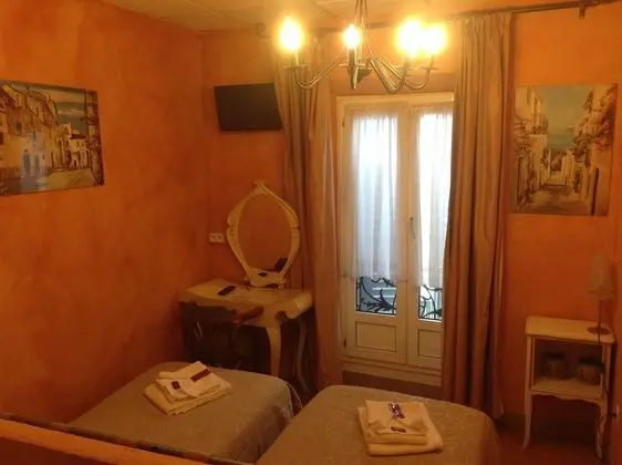 Comfort İki Ayrı Yataklı Oda