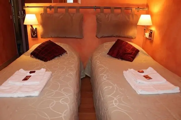 Comfort İki Ayrı Yataklı Oda