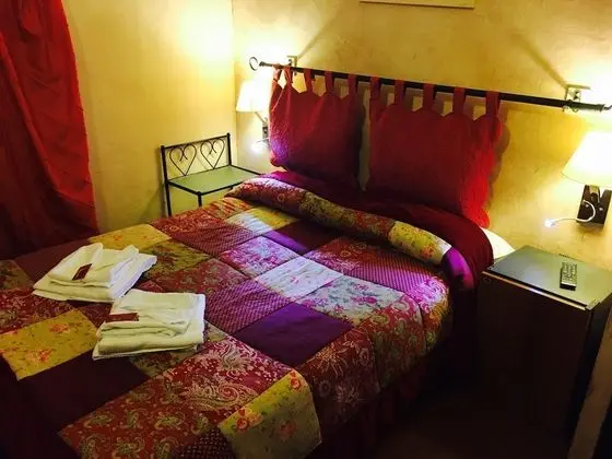 Comfort Tek Büyük Yataklı Oda