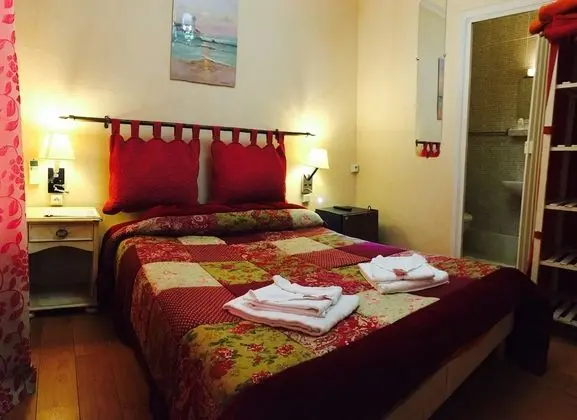 Comfort Tek Büyük Yataklı Oda