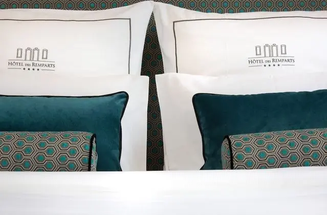 Classic Tek Büyük Yataklı Oda