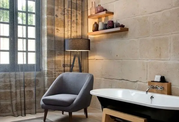 Classic Tek Büyük Yataklı Oda