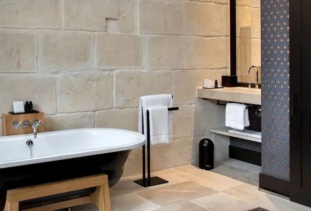 Classic Tek Büyük Yataklı Oda