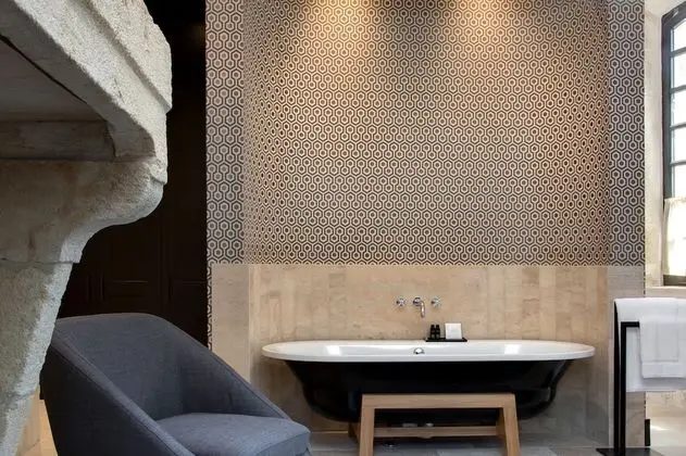 Premium Tek Büyük Yataklı Oda