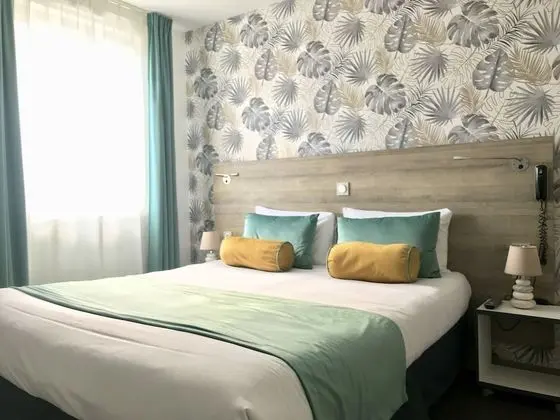 Superior Tek Büyük Yataklı Oda