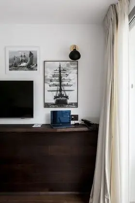 Tek Büyük Yataklı Oda, Balkon, Deniz Manzaralı