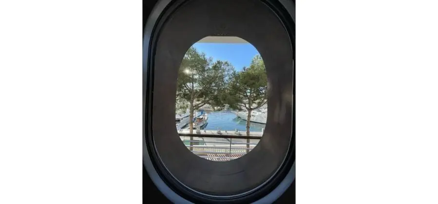 Tek Büyük Yataklı Oda, Balkon, Deniz Manzaralı