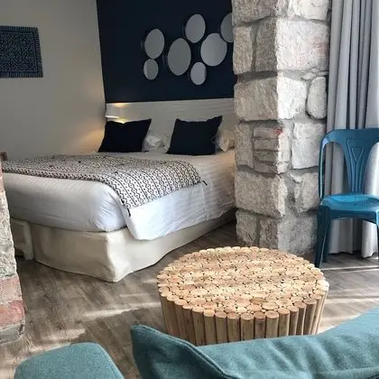 Junior Süit, Havuz Manzaralı