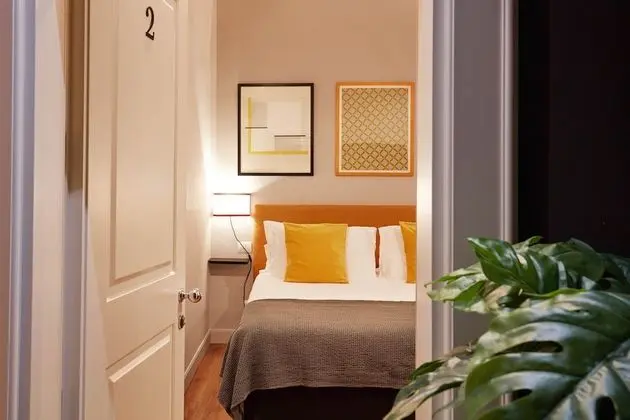 Comfort Tek Büyük Yataklı Oda, 1 En Büyük (King) Boy Yatak, Anti Alerjik (Stair Access Only)