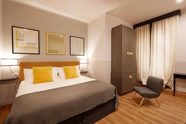 Comfort Tek Büyük Yataklı Oda, 1 En Büyük (King) Boy Yatak, Anti Alerjik (Stair Access Only)