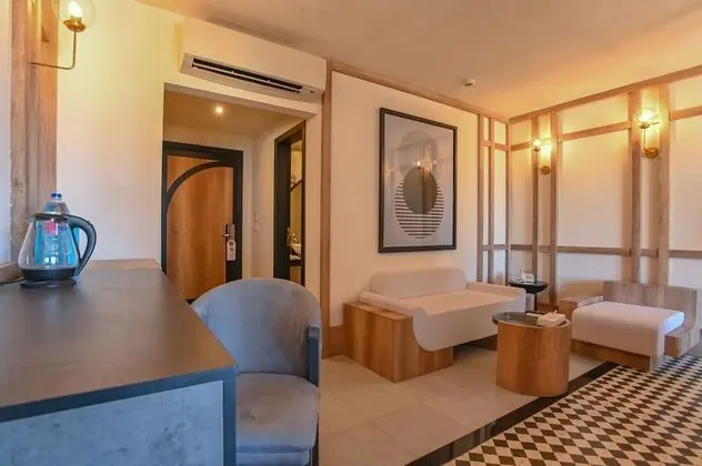 Senior Oda, Deniz Manzaralı